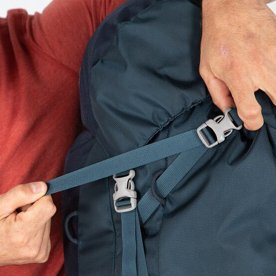 VOLT 65L Backpack Size O/S Mamba Black